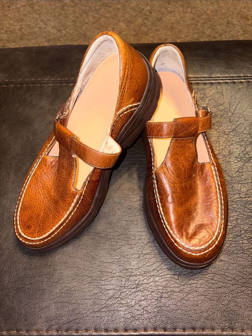 Brown leather Dr. Comfort shoes size 7W